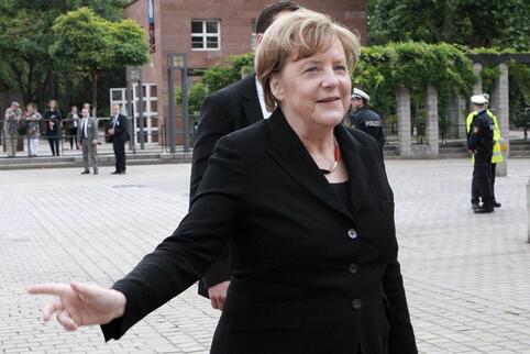 2017: Angela Merkel als Trauergast des Kohl-Requiems auf dem Speyerer Domplatz.