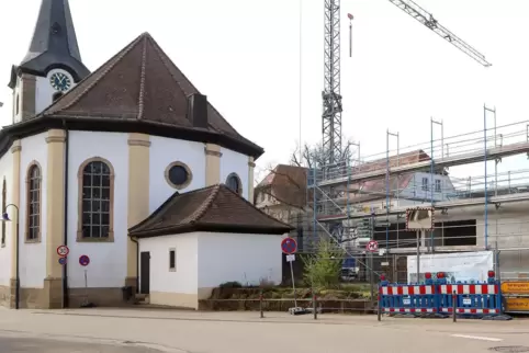 Der Spielplatz musste dem Anbau am Dorfgemeinschaftshaus weichen. 
