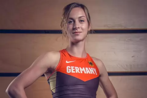 Nach der Rückkehr in die Leichtathletik: eine motivierte Alexandra Burghardt im Trikot des DLV.