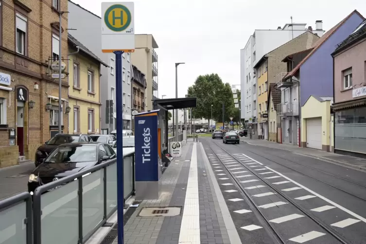 Bereits sanierte Haltstelle in Alt-Friesenheim.