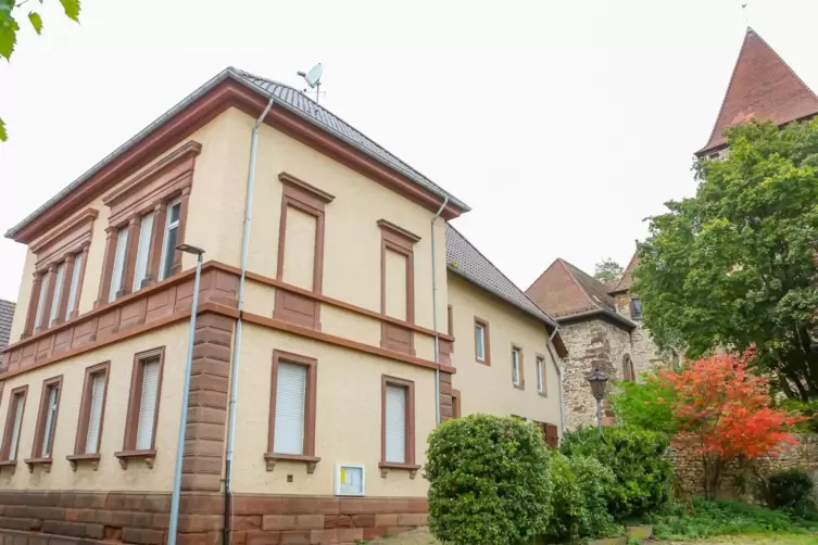 Das Mühlheimer Gemeindehaus ist verkauft – es gehört nun einem Ehepaar aus Mannheim. 