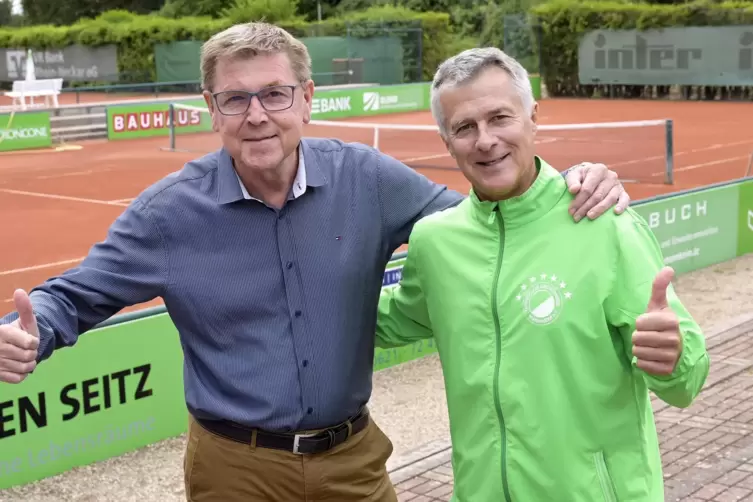 Zwei, die sich sehr gut verstehen: BASF-Boss Frank Stauder und Grün-Weiss-Teamchef Gerald Marzenell (rechts)