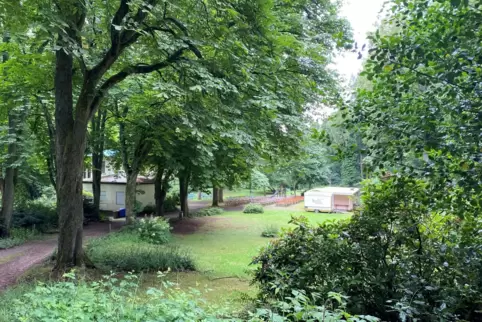 Um das Projekt Neufferpark, ein Thema, das eigentlich gar nicht auf der Tagesordnung des Stadtrates stand, gab es am Montag eine