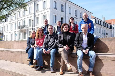 Die Redaktion der Zweibrücker Rundschau: (vorne von links) Andrea Dittgen, Sigrid Sebald, Paul Kreiner, Silke Katzer, Thomas Büf