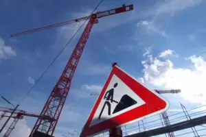 Als Bürgermeisterin muss Silke Schmitt-Makdice sinnbildlich Baustellen und Projekte managen.