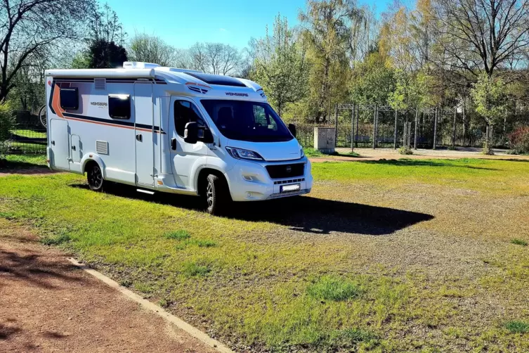 Der Stellplatz am Otterbacher Festplatz ist eines der 30 Angebote.