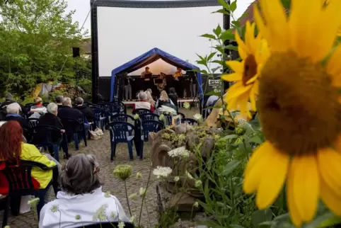 Beliebtes Format: Erst Musik, Essen und Getränke, danach ein Film und alles unter freiem Himmel, das ist das Konzept des Open-Ai