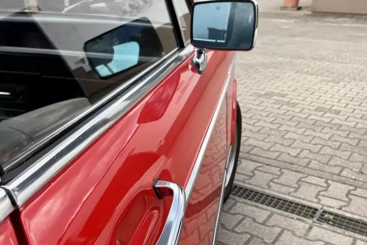 Rechteckiger Au&szlig;enspiegel.