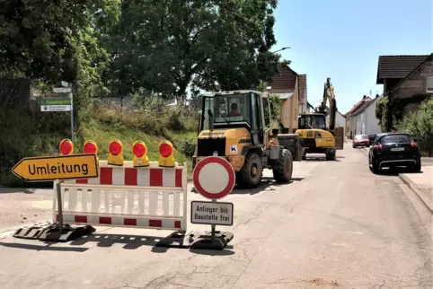 Der erste Bauabschnitt reicht von der Abzweigung der Straße „Am Wasserturm“ bis zur Bergstraße. 