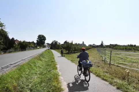 Radfahrer können online Anregungen für das neue Radwegekonzept des Kreises einreichen.