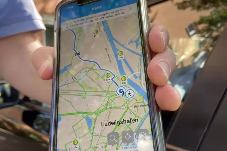 Es muss nicht immer das Auto sein: Die neue App zeigt an, mit welchen Verkehrsmitteln man am besten durch die Stadt kommt. 