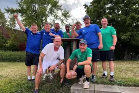 Lassen die Freude raus: Uli Rutzen, Heiko Trauth, René Fischer, Christoph Pelgen, Jörg Mauksch, Roger Anders, Thomas Böhm (hinte