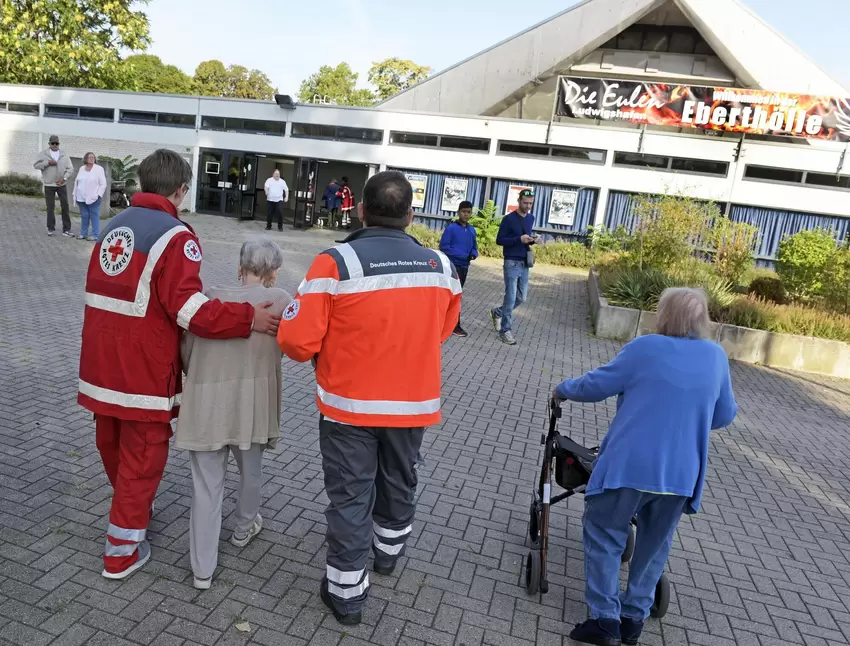 Katastrophenschutz: Bei Evakuierungen spielt die Halle eine zentrale Rolle.