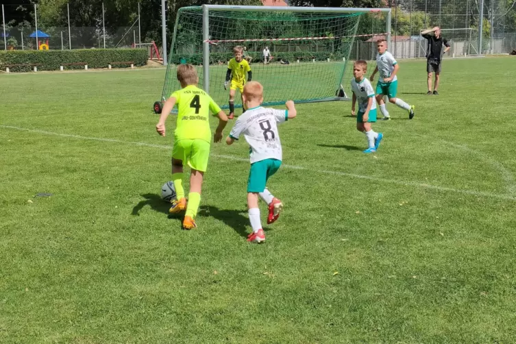  Szene aus dem F-Juniorenspiel JSG Gauersheim/Stetten gegen TSV Gau-Odernheim.