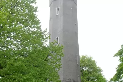 Gehört zu den beliebten Ausflugszielen: der Ludwigsturm auf dem Donnersberg. 