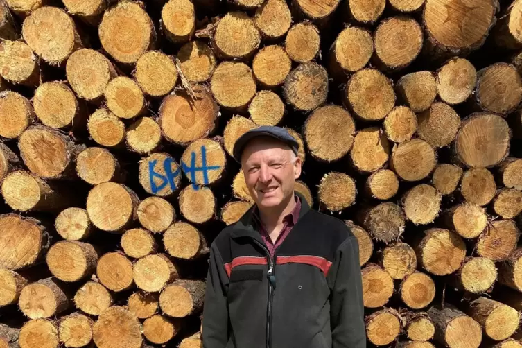 In seinem Revier an der Weilach: Joachim Weirich.