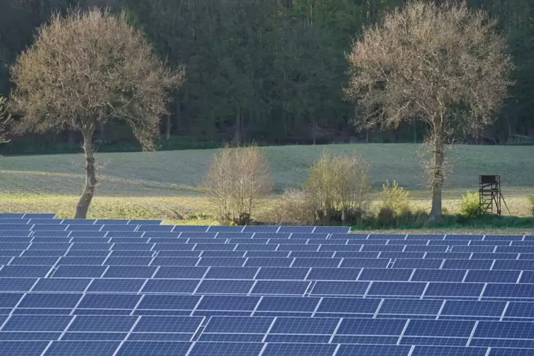 Solarparks gibt es schon an vielen Stellen in Deutschland. 