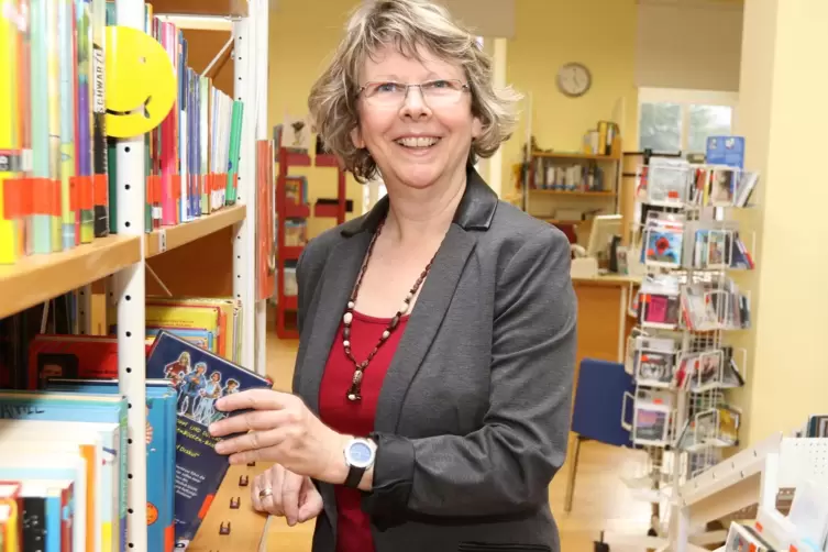 Renate Sobik-Rezmann leitet die Grünstadter Bücherei.
