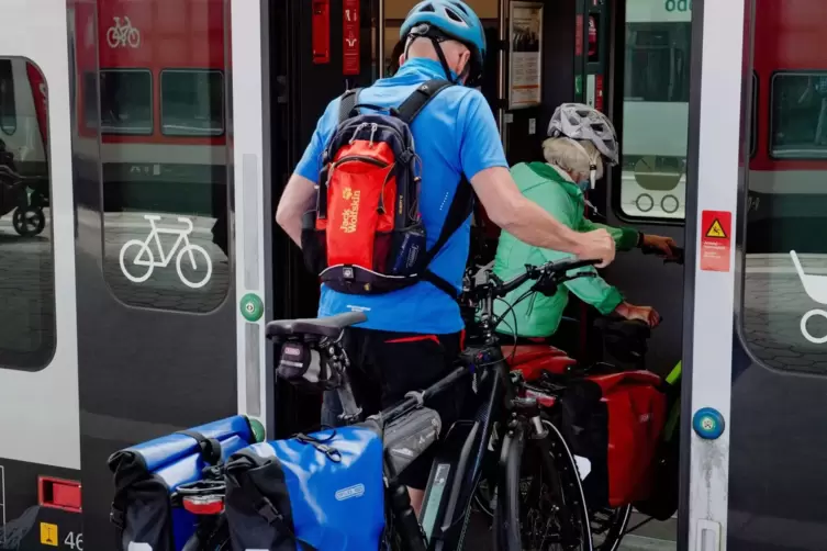 Reisen mit Fahrrad in Regios