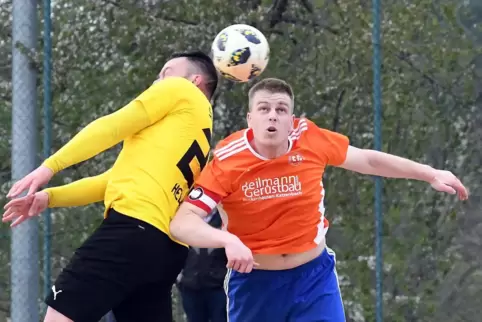 Ein Schlüsselspiel für die SG Finkenbach/Mannweiler/Stahlberg (rechts Kapitän Nils Raab): die 0:3-Heimniederlage gegen den späte