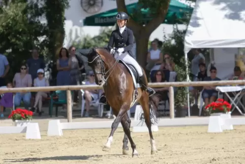 Auf dem Weg zum Titel: Celine Geissler und Scubidu.