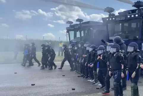 Drei Tage können Schüler in die Arbeit der Bundespolizei hineinschnuppern. 