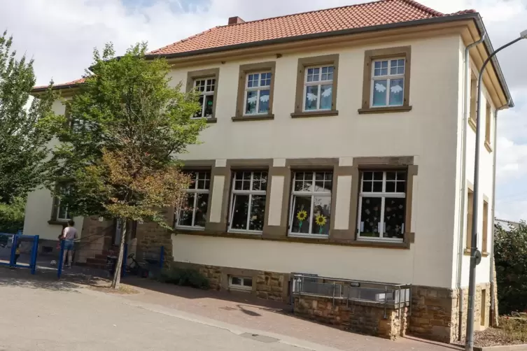 Von au&szlig;en betrachtet ist die Alte Schule in Bisterschied ein schmuckes, denkmalgesch&uuml;tztes Geb&auml;ude &ndash; f&uuml;r die Arbeitsprozesse in 