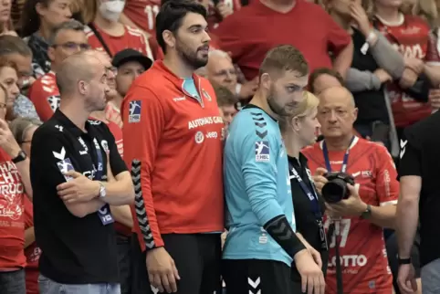 Matej Asanin (Mitte) und Ziga Urbic bilden die kommenden Jahre das Torhüter-Duo der Eulen. 