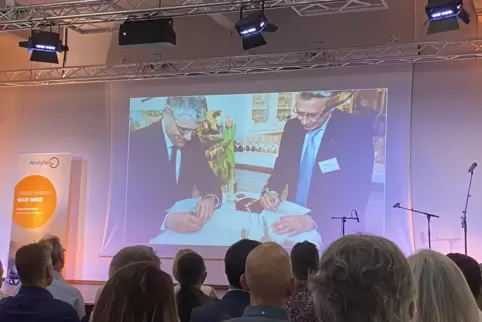 Deutlich über 200 Mitglieder der Zukunfts-Region Westpfalz waren am Donnerstag in die Hochschule nach Kaiserslautern gekommen, u