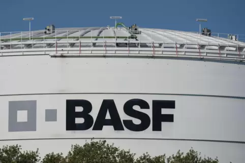 Gas-Großverbraucher BASF legt am Mittwoch seine jüngsten Quartalszahlen vor. 