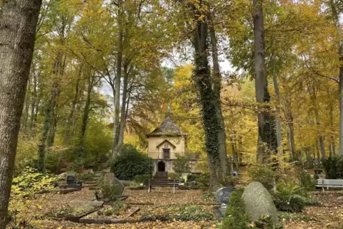 Die Huber-Kapelle auf dem Hauptfriedhof wurde 1925 fertiggestellt.