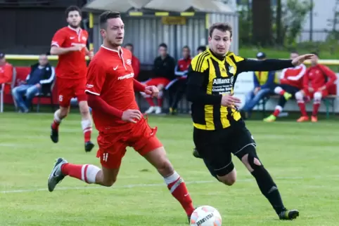 Verbandsliga gespielt: Philipp Weltner (rechts). 