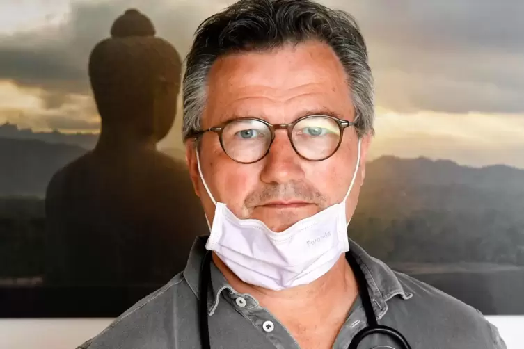 Dr. Claus Lang