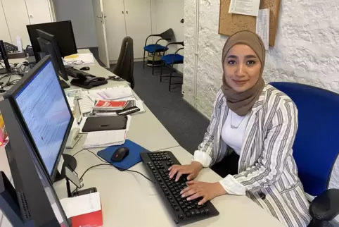 Eine Woche machte die Bad Bergzaberner Schülerin Rawan Ahmed Praktikum bei der RHEINPFALZ. 