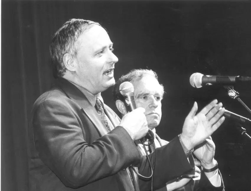 Reimann 1990 in der Eberthalle mit Oskar Lafontaine.