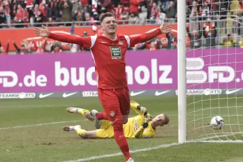 Im Hoch: Marlon Ritter spielt im Mittelfeld seit Monaten eine tragende Rolle in der Mannschaft des 1. FC Kaiserslautern. 