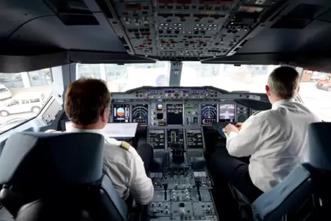 Bei der Lufthansa ist ein Streik der Piloten wieder ein Stück näher gerückt. 