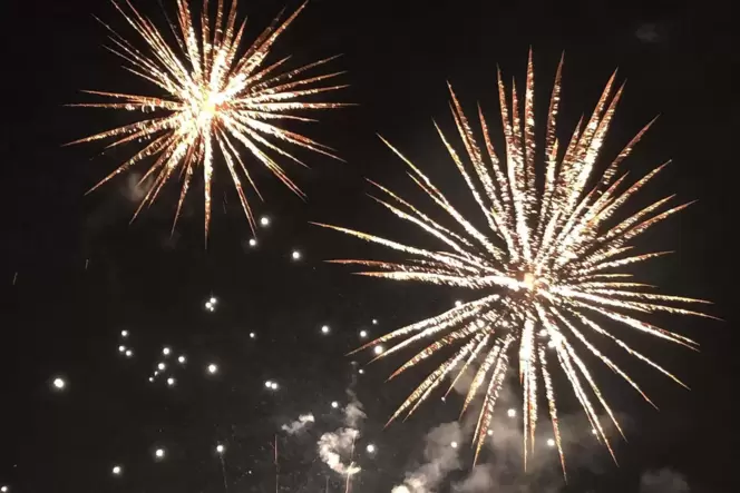 Hambacher Feuerwerk 2018. Hambacher Feuerwerk 2018.