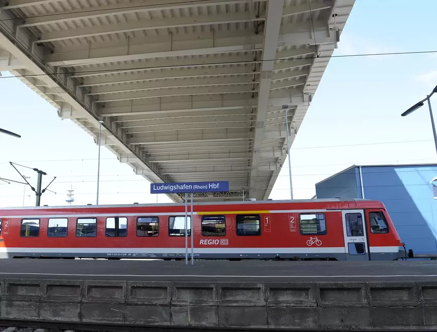 »Wichtige« Fernzüge halten kaum noch in Ludwigshafen.