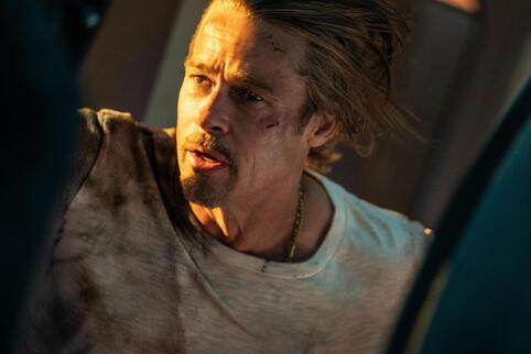 Staunt immer wieder in „Bullet Train“: Brad Pitt.