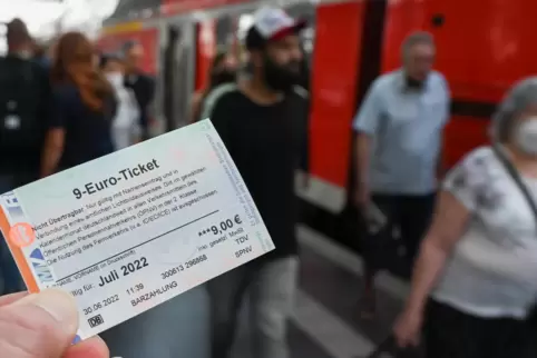Das Neun-Euro-Ticket hat auch viele Menschen angesprochen, die schon lange nicht mehr mit der Bahn gefahren sind. 