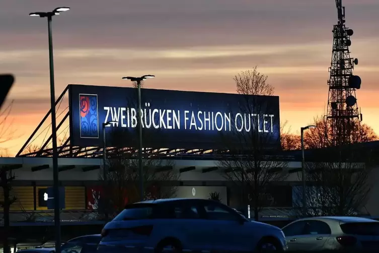 Ein Modeunternehmer hatte gegen Sonntagsöffnungen im Zweibrücker Fashion Outlet geklagt. 