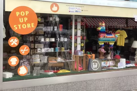 Das Projekt Pop-up-Laden in der Pirmasenser Fußgängerzone läuft bis zum Jahresende weiter. 