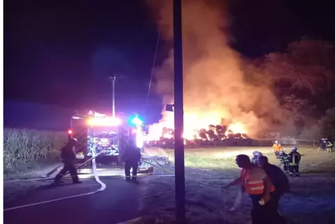 Die Flammen war in großer Entfernung zu sehen.