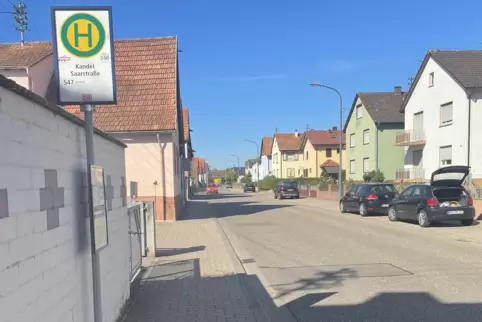 Saarstraße in Kandel: Bild zeigt den Streckenabschnitt, auf dem besonders häufig „gerast“ wird. 