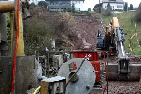 Im Januar war es im Etschberger Weg zu einem Hangrutsch gekommen. Eine Spezialfirma hat das Areal bereits stabilisiert. 