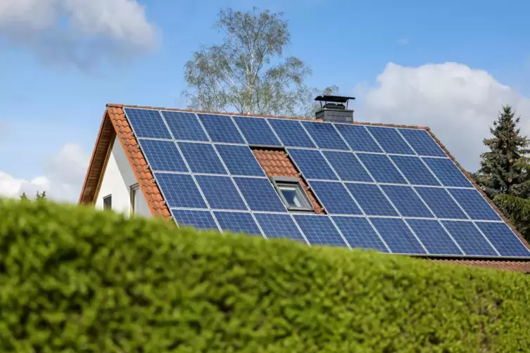 Weil es in Bobenheim-Roxheim so viele Einfamilienhäuser gibt, sieht Stefanie Klinner dort viel Potenzial für Solarstromanlagen. 