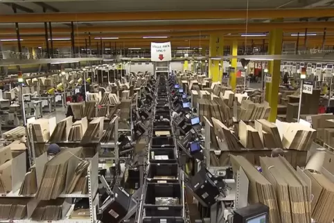 Das Logistikzentrum am Römig heißt firmenintern FRA7. 