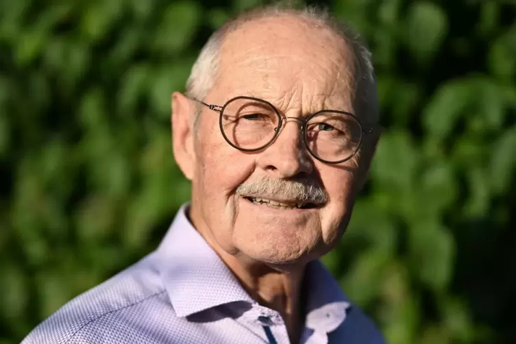 Helmut Kähs. 