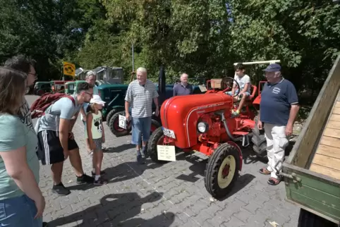 Porsche mit 25 PS: Ein Rennen kann man mit ihm nicht gewinnen. Optisch macht das alte Gefährt aber einiges her. 